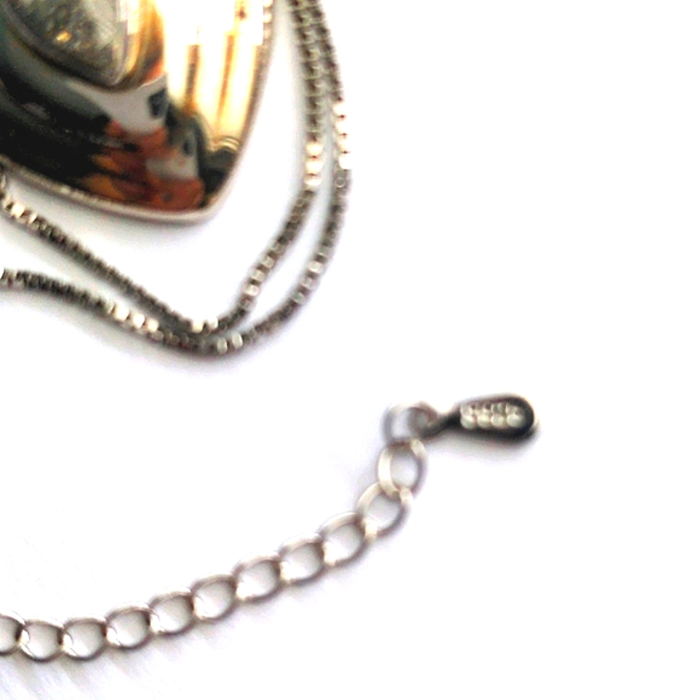 New White Topaz Solid Sterling Silver Heart & Crown Pendant Necklace. Box Chain - Picture 5 of 7